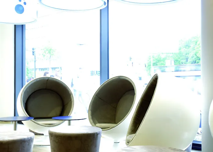 Отель H2 Berlin-alexanderplatz