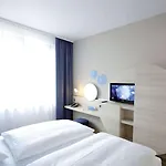 H2 Berlin-alexanderplatz Hotel 3*