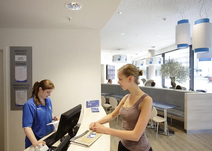 H2 Berlin-alexanderplatz Hotel 3*