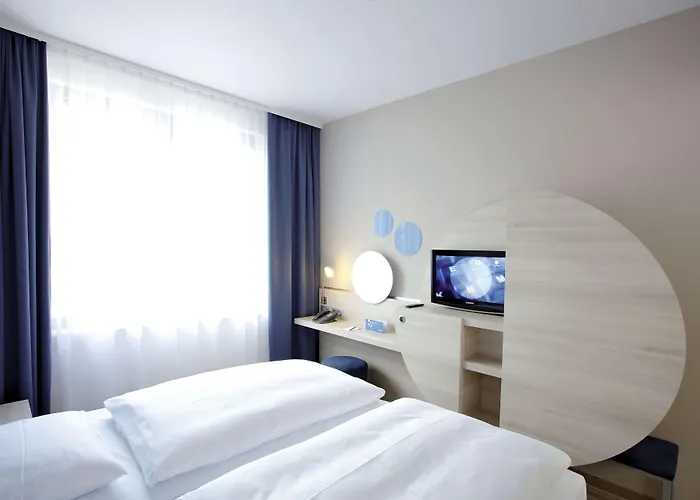 H2 Berlin-alexanderplatz Hotel 3*