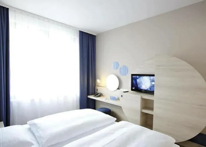 H2 Berlin-alexanderplatz Hotel