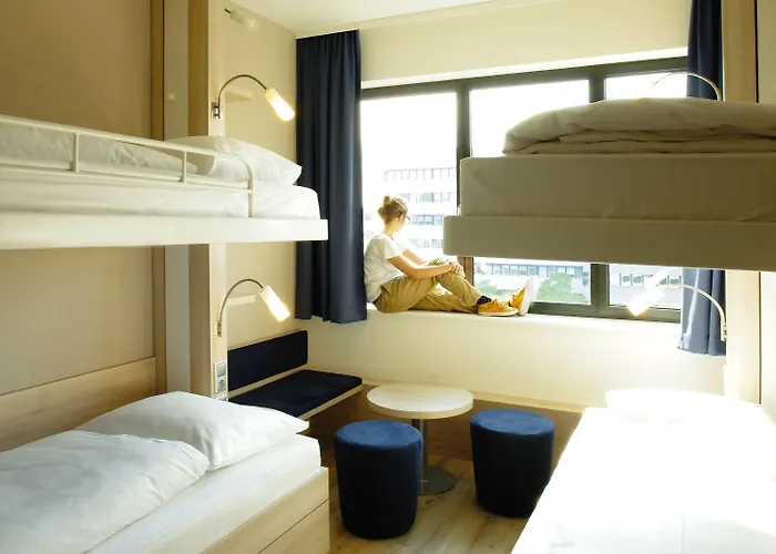 H2 Berlin-alexanderplatz Hotel 3*